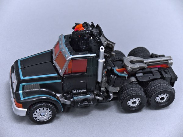  LG EX Black Convoy Out Of Box Images Of Tokyo Toy Show Exclusive Figure  (9 of 45)